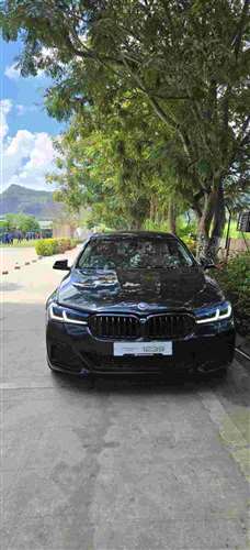 BMW 5 Series Sedan