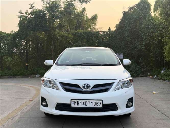 Toyota Corolla Altis